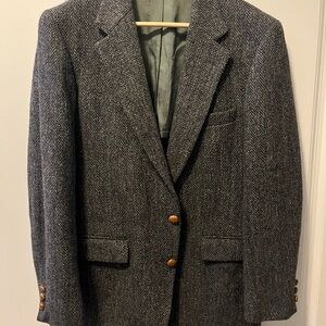 Harris Tweed Gray Herringbone Men's Sportcoat